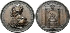 MEDAGLIE PAPALI ROMA Alessandro VIII (Pietro Vito Ottoboni di Venezia), 1689-1691. Medaglia 1700 per il monumento funebre di Alessandro VIII opus F. di Saint Urbain. Æ gr. 102,36 mm 65 ALEXANDER VIII 