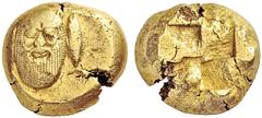 GRIECHISCHE MÜNZEN MYSIEN KYZIKOS EL-Stater, circa 500 - 450. Maske eines kahlköpfigen Silens mit geperltem Vollbart in Vorderansicht, flankiert von zwei aufwärts schwimmenden Thunfischen. Rs: Quadrat