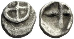 GRIECHISCHE MÜNZEN ATTIKA ATHEN Obol, circa 515 - 500, Wappenmünze. Vierspeichiges Rad. Rs: Unregelmäßig geteiltes Quadratum incusum. Seltman, Taf. IV ρ; Svoronos, Taf. 1, 56; Rosen 188; SNG München 6