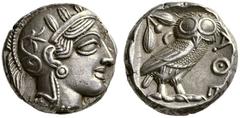 GRIECHISCHE MÜNZEN ATTIKA ATHEN Tetradrachme, 449 - 429. Kopf der Athena im attischen Helm mit Lorbeerkranz nach rechts. Rs: ΑΘΕ. Eule nach rechts, dahinter Olivenzweig mit Frucht und Halbmond, das Ga