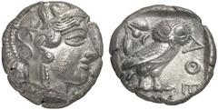 GRIECHISCHE MüNZEN ATTIKA No.: 242 Schätzpreis-Estimate: EUR 400 d=26 mm ATHEN. Tetradrachmon, 2. Hälfte des 5. Jhs. Behelmter Kopf der Athena nach rechts; Rs: AQE. Eule stehend nach rechts, Kopf en f