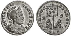 RÖMISCHE KAISERZEIT CONSTANTINUS I, Augustus 307-337 Nummus, Lugdunum, 321. CONSTAN–TINVS AVG. Panzerbüste mit Helm rechts. Rv/ VIRTVS – EXERCIT / A–S / PLG. Labarum mit VOT / XX zwischen zwei sitzend