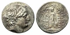 Monete greche / Greek Coins Re di Syria, Tetradramma, Antiochia, Antioco VII (138-129), c. 138-129 a.C., AR, (g 16,33, mm 30, h 1). Testa diademata di Antioco a d., Rv. BAΣIΛEΩΣ ANTIOXOY EVEPΓHTOY, At