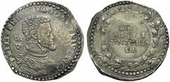 Napoli, Filippo II (1556-1598), Ducato, c. 1556-1598; AR (g 29,82; mm 40; h 10); PHILIPP REX ARAGON VTRIVS SICIL, bust of king r.; behind GR/VP, Rv. HILA/RITAS/VNIVER/SA, in wreath. P/R 12; MIR 169/3 