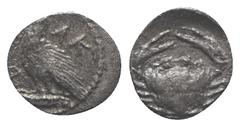 Greek Sicily, Akragas, c. 425-406 BC. AR Litra (7mm, 0.44g, 9h). Eagle standing l. on capital. R/ Crab; ΛI below. Westermark, Coinage, Group III; SNG ANS 989–995; HGC 2, 121. Dark patina, VF Ex Roma N
