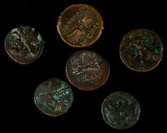 MIXED LOTS. Sextet of Bronze Issues from Magna Graecia (6 Pieces), ca. 4th-3rd Centuries B.C. Average Grade: CHOICE FINE. This small grouping includes various bronze issues from Syracuse, Messana, and