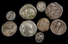 MIXED LOTS. Nonet of Silver Issues from Magna Graecia (9 Pieces), ca. 5th-3rd Centuries B.C. Average Grade: FINE. A charming assortment of silver denominations from issuers such as Metapontum, Tarentu