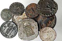 ROMAN EMPIRE MIXED LOTS. Bronze Coinage, ca. 194-350 A.D. 9 pieces in lot. Issues from all different emperors. Includes Sesterti, Antoniniani, Folles and a Centenionalis. Some scarce issues including 