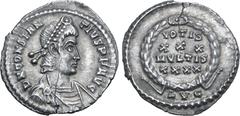 Roman Imperial Constantius II AR Siliqua. Lugdunum, AD 360-363. D N CONSTANTIVS P F AVG, pearl-diademed, draped and cuirassed bust to right / VOTIS XXX MVLTIS XXXX in four lines within wreath with jew