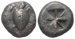 Greek Inseln vor Attika. Aigina. Stater (Silber). Ca. 550 - 525 v. Chr. Vs: Seeschildkröte. Rs: Quadratum incusum. 19 mm. 12,03 g. HGC 6, 425; Slg. Dewing 1656. Sehr schön.