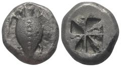 Greek Inseln vor Attika. Aigina. Stater (Silber). Ca. 525 - 475 v. Chr. Vs: Seeschildkröte. Rs: Quadratum incusum. 20 mm. 12,01 g. HGC 6, 428; Slg. Dewing 1655. Raue Oberfläche, fast vorzüglich.