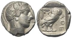 Greek Attika. Athen. Tetradrachme (Silber). Ca. 454 - 404 v. Chr. Vs: Kopf der Athena mit ölzweiggeschmücktem attischem Helm, Ohranhänger und Halskette rechts. Rs: Eule nach rechts stehend, Kopf en fa