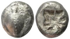 Greek Inseln vor Attika. Aigina. Stater (Silber). Ca. 525 - 475 v. Chr. Vs: Seeschildkröte. Rs: Quadratum incusum. 20 mm. 11,88 g. HGC 6, 428; Slg. Dewing 1655. Sehr schön.