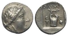 Greek Lykien. Lykischer Bund. Drachme (Silber). Ca. 88 - 84 v. Chr. Olympos. Vs: Kopf des Apollon mit Lorbeerkranz und Köcher mit Bogen über der Schulter rechts. Rs: Kithara, darüber Ethnikon; im Feld