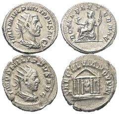 Lots - Ancient Coins Römische Münzen - Lots. Kaiserzeit. 2 Stück (Silber): Antoniniane des Philippus Arabs (244 - 249). ROMAE AETERNAE und SAECVLVM NOVVM. Vorzüglich. Verkauft wie besehen, keine Rückg