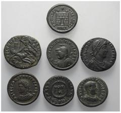 Lots - Ancient Coins Römische Münzen - Lots. Kaiserzeit. Lot (7 Stück, Bronze): Kleinbronzen des Licinius I. (308 - 324 n. Chr.), Constantinus II. (337 - 340 n. Chr.), Constantius II. (337 - 361 n. Ch