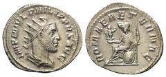 Roman Imperial Coinage Philippus I. Arabs (244 - 249 n. Chr.). Antoninian (Silber). 245 - 247 n. Chr. Rom. Vs: IMP M IVL PHILIPPVS AVG. Büste mit Strahlenkrone, Paludament und Panzer rechts. Rs: ROMAE