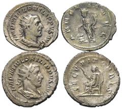 Lots - Ancient Coins Römische Münzen - Lots. Kaiserzeit. Lot (2 Stück, Silber): Antoniniane des Philippus I. Arabs (244 - 249 n. Chr.). Fast vorzüglich / sehr schön. Verkauft wie besehen, keine Rückga