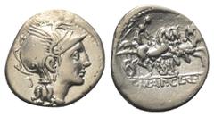 Roman Republican Appius Claudius Pulcher mit T. Manlius Mancinus und Q. Urbinius. Denar (Silber). 111 oder 110 v. Chr. Rom. Vs: Kopf der Roma mit geflügeltem Helm rechts, dahinter Dreieck mit vertieft