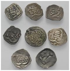 Lots - Medieval Mittelalter - Lots. Österreichisches Mittelalter. Lot, 8 Stück (Silber): Herzogtum Österreich: 1) Albrecht I. von Habsburg. Pfennig, Wien um 1300. Luschin 92. 2) Albrecht V. von Habsbu