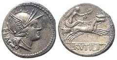 Roman Republican L. Rutilius Flaccus. Denar (Silber). 77 v. Chr. Rom. Vs: FLAC. Kopf der Roma mit geflügeltem Greifenkopfhelm rechts. Rs: L RVTILI. Victoria mit Kranz in galoppierender Biga nach recht