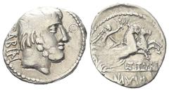 Roman Republican L. Titurius Sabinus. Denar (Silber). 89 v. Chr. Rom. Vs: SABIN. Bärtiger Kopf des Königs Tatius rechts. Rs: L TITVRI. Victoria mit Kranz in Biga nach rechts fahrend. Im Abschnitt Kont