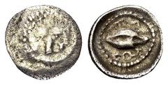 Greek Dynasten von Lykien. Unbestimmte Dynasten. Hemiobol (Silber). 4. Jhdt. v. Chr. Vs: Löwenfell frontal. Rs: Getreidekorn; im Feld links Diskeles und rechts TA (?). 8 mm. 0,26 g. Vgl. CNG, Electron