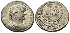 Roman Provincial Judäa. Neapolis. Caracalla (197 - 217 n. Chr.). Tetradrachme (Billon). 215 - 217 n. Chr. Vs: Büste des Caracalla in Vorderansicht mit Lorbeerkranz und Panzer rechts. Rs: Adler mit geö