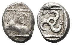 Greek Dynasten von Lykien. Kuprilli (ca. 470 - 435 v. Chr.). 1/3 Stater (Tetrobol, Silber). Vs: Löwe mit Flügeln nach links zum Sprung ansetzend. Rs: Triskeles in vertieftem Linienquadrat. 13 mm. 2,53