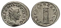 Philippus I. Arabs (244 - 249 n. Chr.). Antoninian. 248 n. Chr. Rom. Vs: IMP PHILIPPVS AVG. Büste mit Strahlenkrone, Paludament und Panzer rechts. Rs: SAECVLARES AVGG. Säule (Cippus) mit der Inschrift