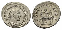 Philippus I. Arabs (244 - 249 n. Chr.). Antoninian. 244 - 245 n. Chr. Rom. Vs: IMP M IVL PHILIPPVS AVG. Büste mit Strahlenkrone, Paludament und Panzer rechts. Rs: ADVENTVS AVGG. Philippus I. mit erhob