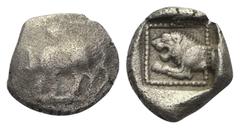 Lykien. Ungesicherte Münzstätten. 1/3 Stater. Ca. 500 - 440 v. Chr. Vs: Eber nach links schreitend; darüber Triskeles. Rs: Löwenvorderteil nach links in vertieftem Quadrat. 16 mm. 3,00 g. SNG von Aulo