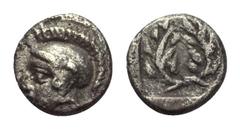 Greek Aiolis. Elaia. Hemiobol. Ca. 450 - 400 v. Chr. Vs: Kopf der Athena mit attischem Helm links. Rs: Kranz in vertieftem Quadrat. 7 mm. 0,42 g. SNG Copenhagen 164. Sehr schön.