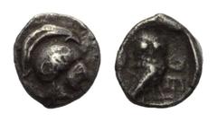 Greek Philistia. Unbestimmte Münzstätte. Hemiobol. 5. - 4. Jhdt. v. Chr. Vs: Kopf der Athena mit attischem Helm rechts. Rs: Eule nach rechts stehend, Kopf en face. 6 mm. 0,32 g. HGC 10, 613. Selten. S