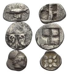 Greek Griechische Münzen - Lots. Mysien / Troas. Kyzikos / Kebren / Kolone (?). Lot (3 Stück): 2 Obole, 1 Hemiobol. 6. - 5. Jhdt. v. Chr. Vs: Thunfisch links / Zwei Widderköpfe Stirn an Stirn / Athena