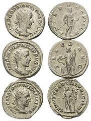 Lots - Ancient Coins Römische Münzen - Lots. Gordianus III. (238 - 244 n. Chr.) / Philippus I. Arabs (244 - 249 n. Chr.) / Traianus Decius (249 - 251 n. Chr.) Lot (3 Stück): 3 Antoniniane (Silber). Ro