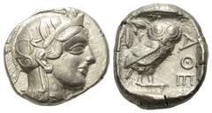Greek Attika. Athen. Tetradrachme (Silber). Ca. 454 - 404 v. Chr. Vs: Kopf der Athena mit ölzweiggeschmücktem, attischem Helm, Ohranhänger und Halskette rechts. Rs: Eule nach rechts stehend, Kopf en f