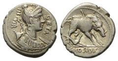 Roman Republican C. Hosidius Geta. Denar (Silber). 64 v. Chr. Rom. Vs: GETA / III VIR. Drapierte Büste der Diana mit Diadem, Bogen und Köcher rechts. Rs: C HOSIDI C F. Eber, von Jagdhund angefallen, m