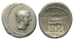 Roman Republican L. Livineius Regulus. Denar (Silber). 42 v. Chr. Rom. Vs: Kopf des Praetors L. Livineius Regulus rechts. Rs: L LIVINEIVS / REGVLVS. Sella curulis flankiert von je drei Liktorenbündeln