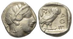 Greek Attika. Athen. Tetradrachme (Silber). Ca. 454 - 404 v. Chr. Vs: Kopf der Athena mit ölzweiggeschmücktem attischem Helm, Ohranhänger und Halskette rechts. Rs: Eule nach rechts stehend, Kopf en fa