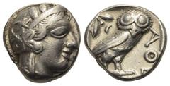Greek Attika. Athen. Tetradrachme (Silber). Ca. 454 - 404 v. Chr. Vs: Kopf der Athena mit ölzweiggeschmücktem attischem Helm, Ohranhänger und Halskette rechts. Rs: Eule nach rechts stehend, Kopf en fa