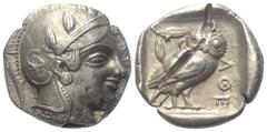 Greek Attika. Athen. Tetradrachme (Silber). Ca. 454 - 404 v. Chr. Vs: Kopf der Athena mit ölzweiggeschmücktem attischem Helm, Ohranhänger und Halskette rechts. Rs: Eule nach rechts stehend, Kopf en fa