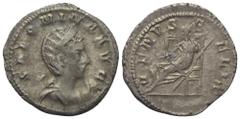 Roman Imperial Coinage Salonina (gest. 268 n. Chr). Antoninian (Billon). 257 n. Chr. Lugdunum. Vs: SALONINA AVG. Drapierte Büste mit Diadem auf Mondsichel rechts. Rs: VENVS FELIX. Venus nach links sit