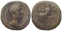 Roman Imperial Coinage Commodus (177 - 192 n. Chr.). Sesterz. 186 n. Chr. Rom. Vs: M COMMODVS ANT P FELIX AVG BRIT. Kopf mit Lorbeerkranz rechts. Rs: [P M TR P XI IMP VII COS V P P] / S - C. Kaiser mi