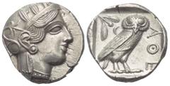 Greek Attika. Athen. Tetradrachme (Silber). Ca. 454 - 404 v. Chr. Vs: Kopf der Athena mit ölzweiggeschmücktem attischem Helm, Ohranhänger und Halskette rechts. Rs: Eule nach rechts stehend, Kopf en fa