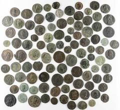 Ancients - Roman Bronze Large Selection of Bronze and Billion of the House of Constantine (103): Constantine I, 'The Great' (39): Including seven AE commemorative civic coins; AE 4 of Lugdunum; 3/4 of