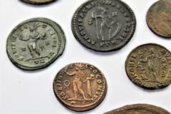 Ancient Coins-Roman Bronze Roman Empire, 4th Century AD, AE Nummi coins [29] including, Diocletian, Follis, 9.96g, Treveri, GENIO POPVLI ROMANI (Cohen 94); Maxentius [11], including such types as: Ost